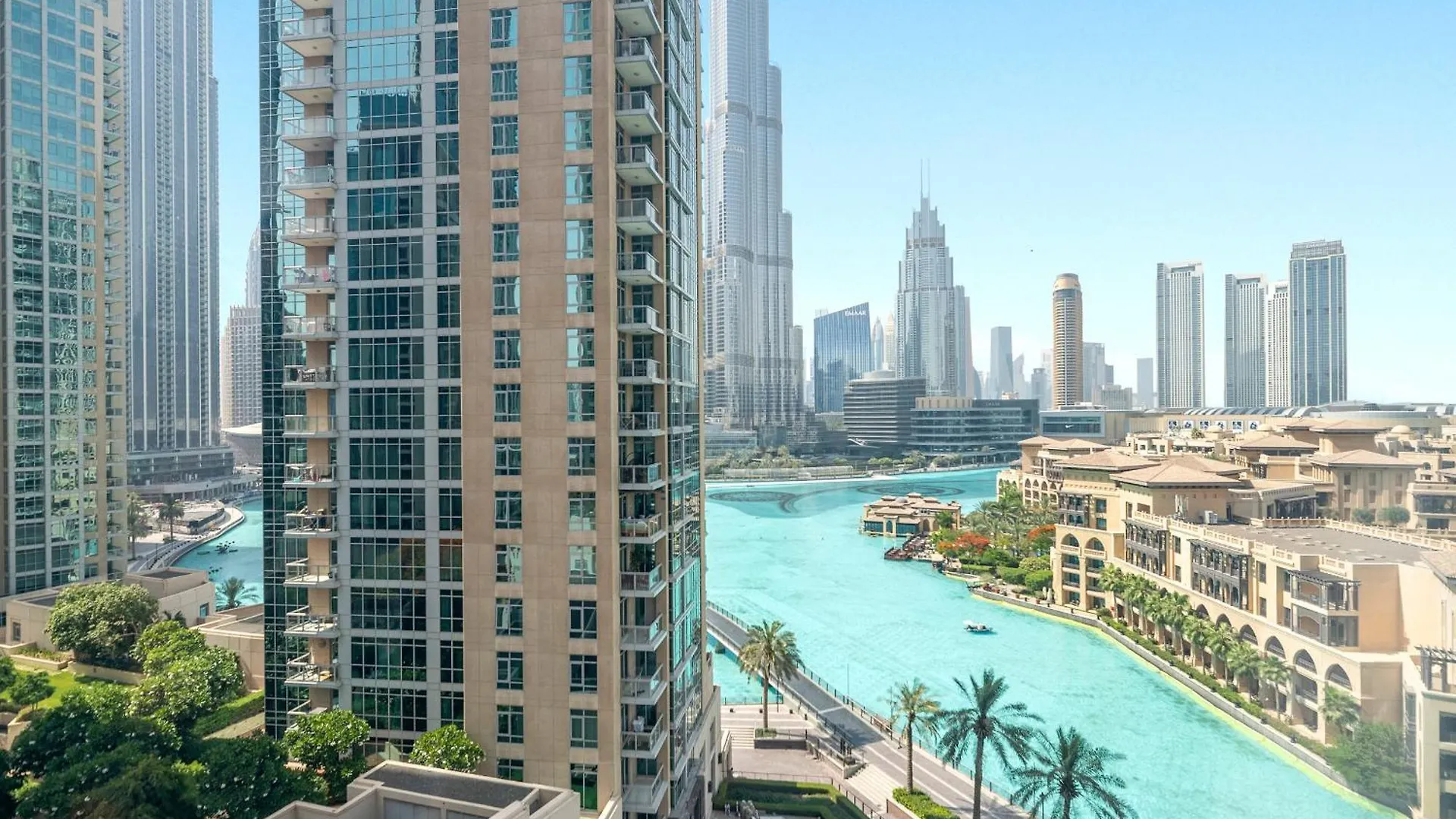 두바이 Sophisticated 2Bdr-Burj Khalifa & Fountain View 아파트