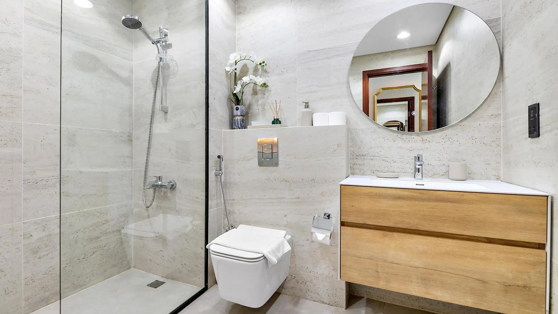 Sophisticated 2Bdr-Burj Khalifa & Fountain View Lejlighed Dubai