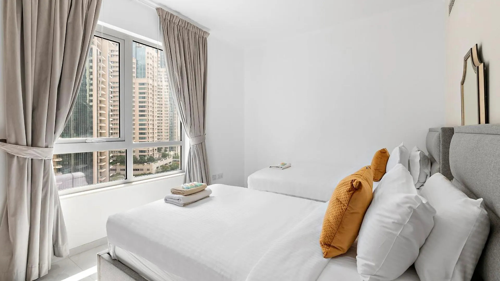 Sophisticated 2Bdr-Burj Khalifa & Fountain View Lejlighed Dubai